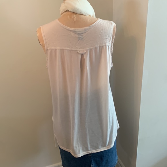 3 for $20 bundle H&M flowing  camel light weight tie front sleeveless t shirt - Picture 3 of 5